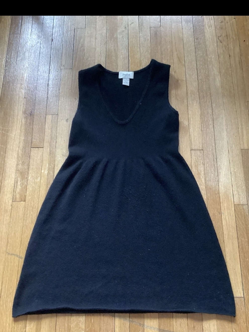 Neiman Marcus Ladies Size Small Solid Black Sleeveless Dress,100% Cashmere,MINT